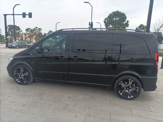 Transport VIP me fugona per turista ne Tirane, 7+1 Vans for rent in Albania, Fugona me qira per udhetime, Fugona per grupe turistesh, Makina 7+1 me qira ne Shqiperi, Furgona me qira ne Shqiperi, Mini vans me qira per familje